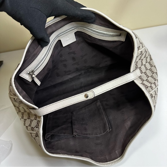 S⭕️LD. Gucci Twin Canvas Tote - Picture 4 of 16